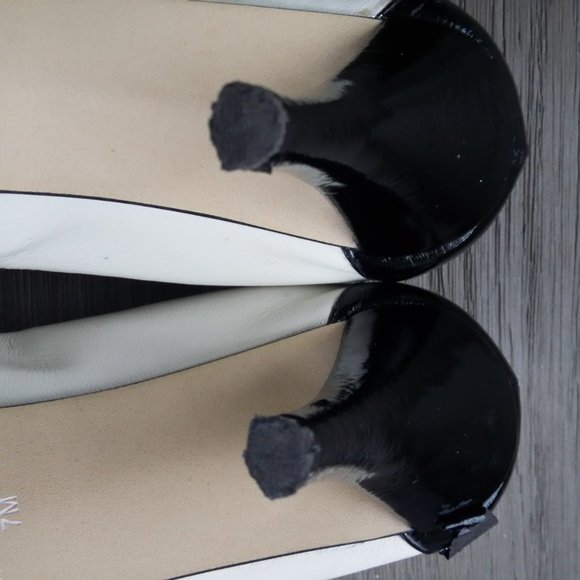 Adrienne Vittadini Black and White Heels - Picture 8 of 10